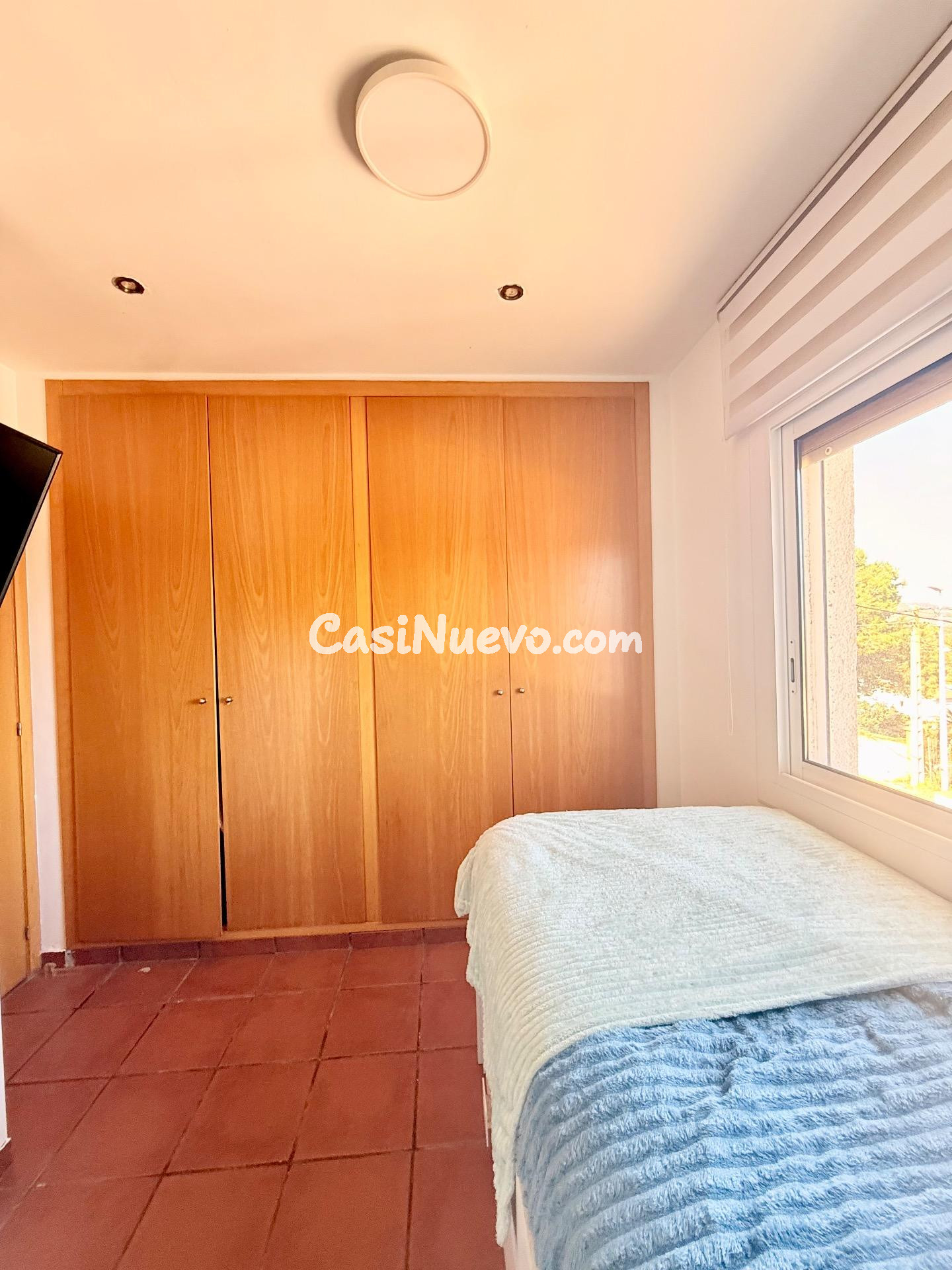 ¡Descubre tu Casa Ideal en Canyelles con Piscina y Amplio Ja - foto 21