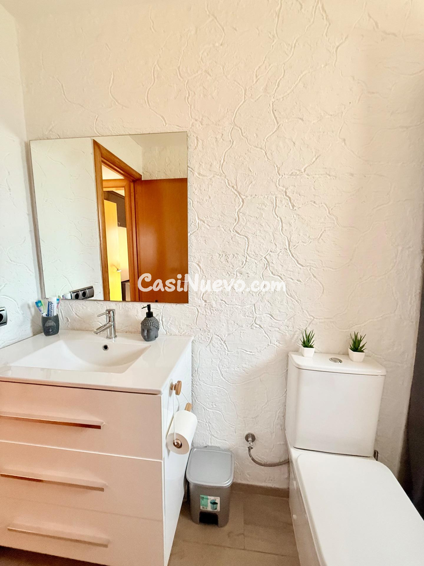 ¡Descubre tu Casa Ideal en Canyelles con Piscina y Amplio Ja - foto 23