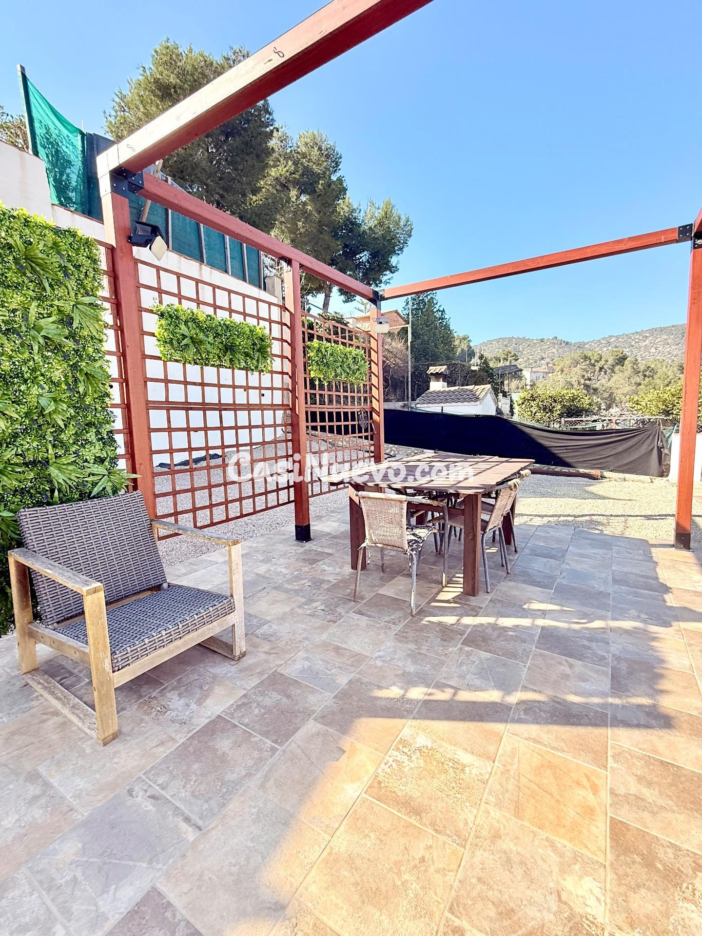 ¡Descubre tu Casa Ideal en Canyelles con Piscina y Amplio Ja - foto 33