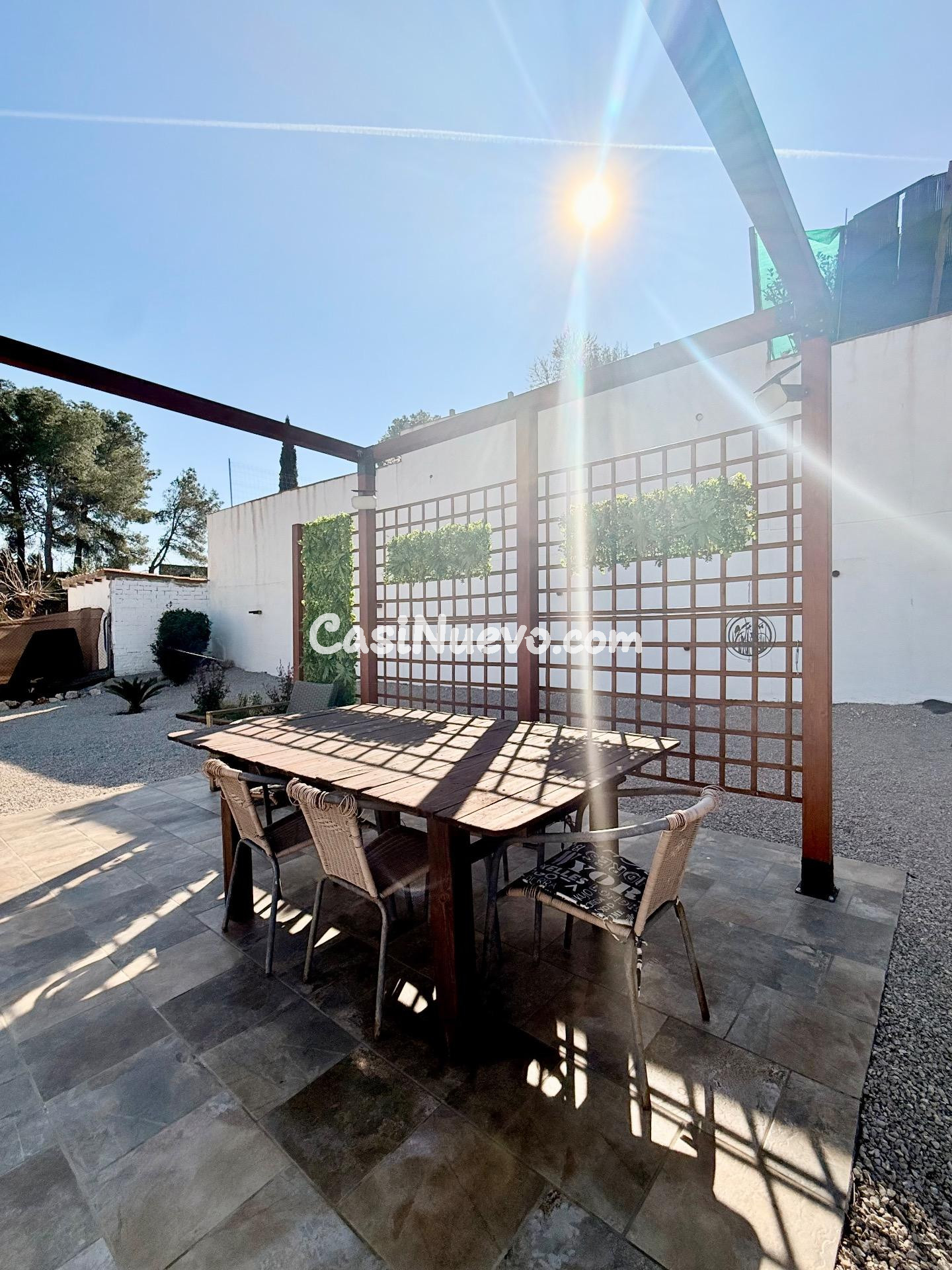 ¡Descubre tu Casa Ideal en Canyelles con Piscina y Amplio Ja - foto 35