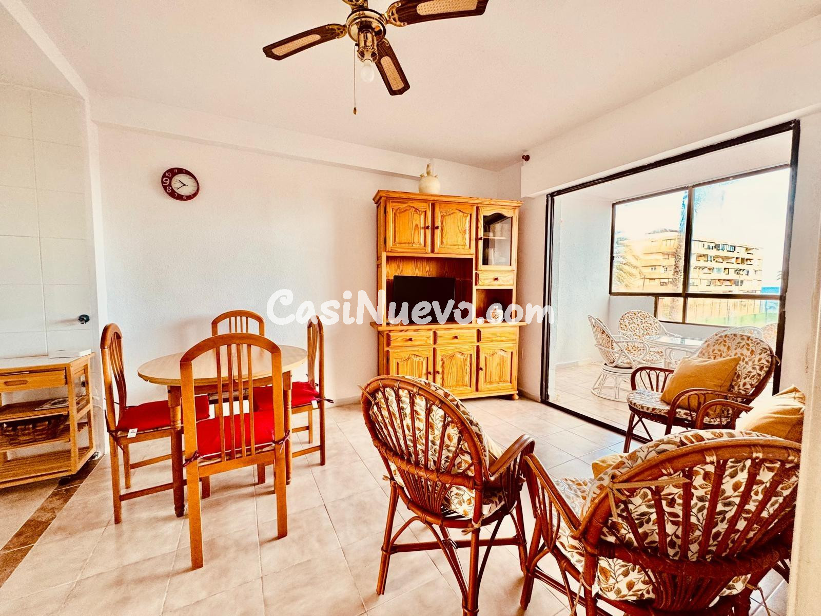 Apartamento en primera línea con vistas al mar | Orientación sur | La Mata – Cabo Cervera