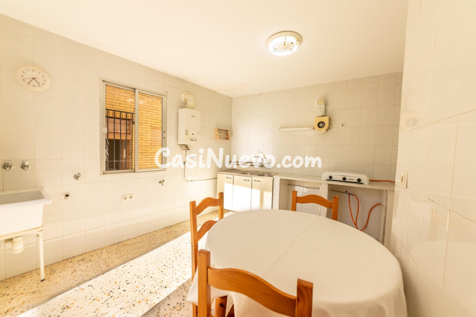 CASA DE PUEBLO EN El CENTRO SANTIPONCE - foto 35