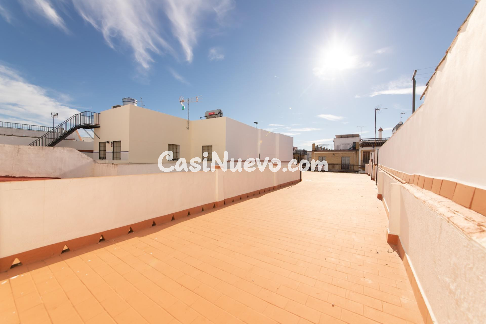 CASA DE PUEBLO EN El CENTRO SANTIPONCE - foto 40