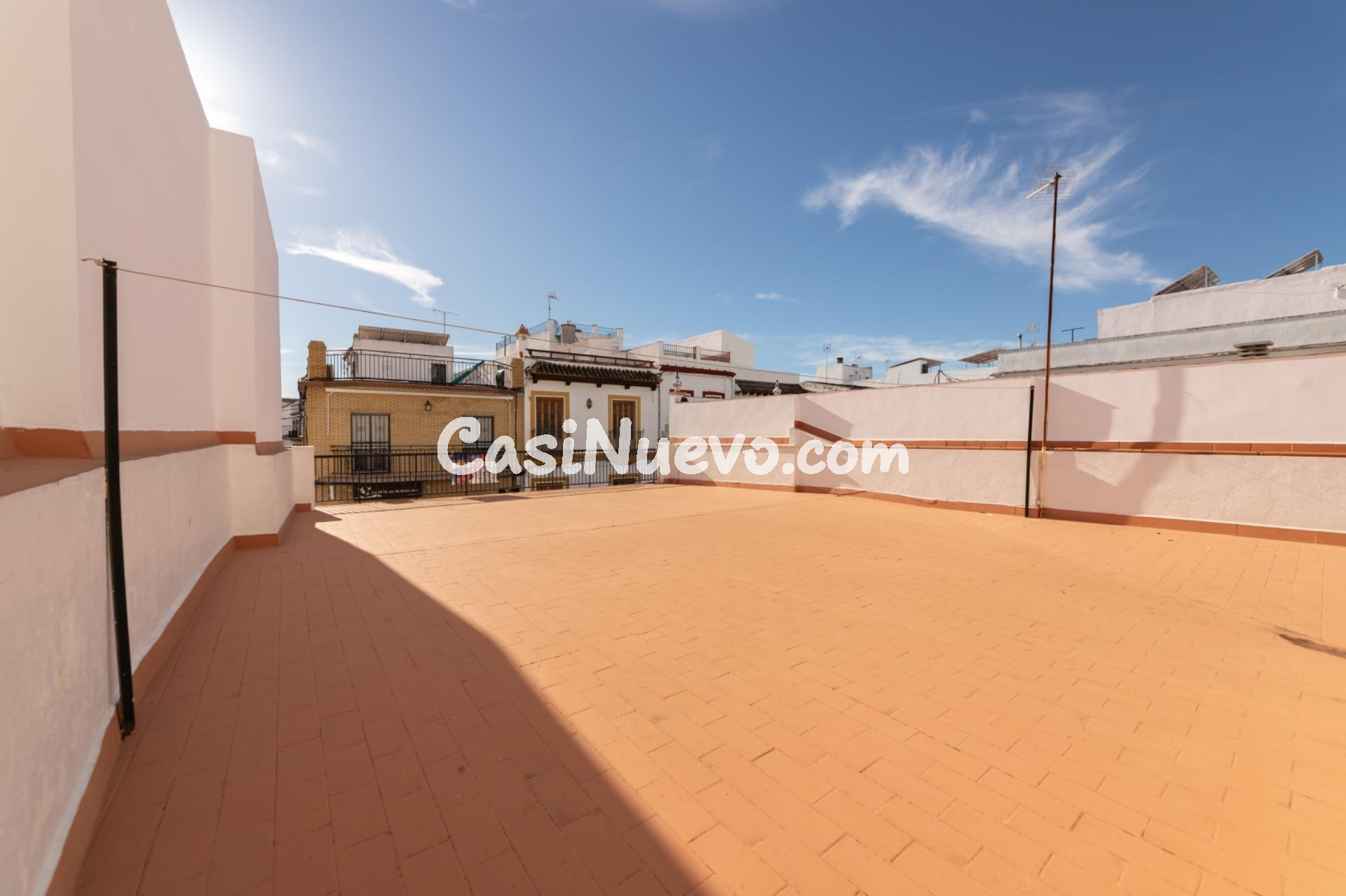 CASA DE PUEBLO EN El CENTRO SANTIPONCE - foto 42