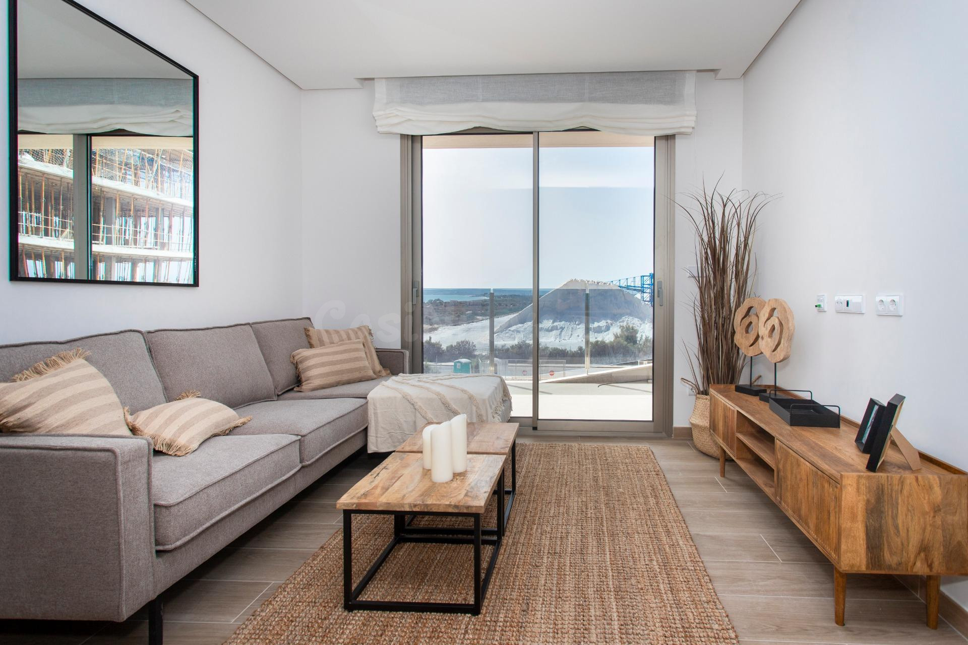 Increíble Apartamento en Santa Pola ¡A Solo 80 Metros del Mar!