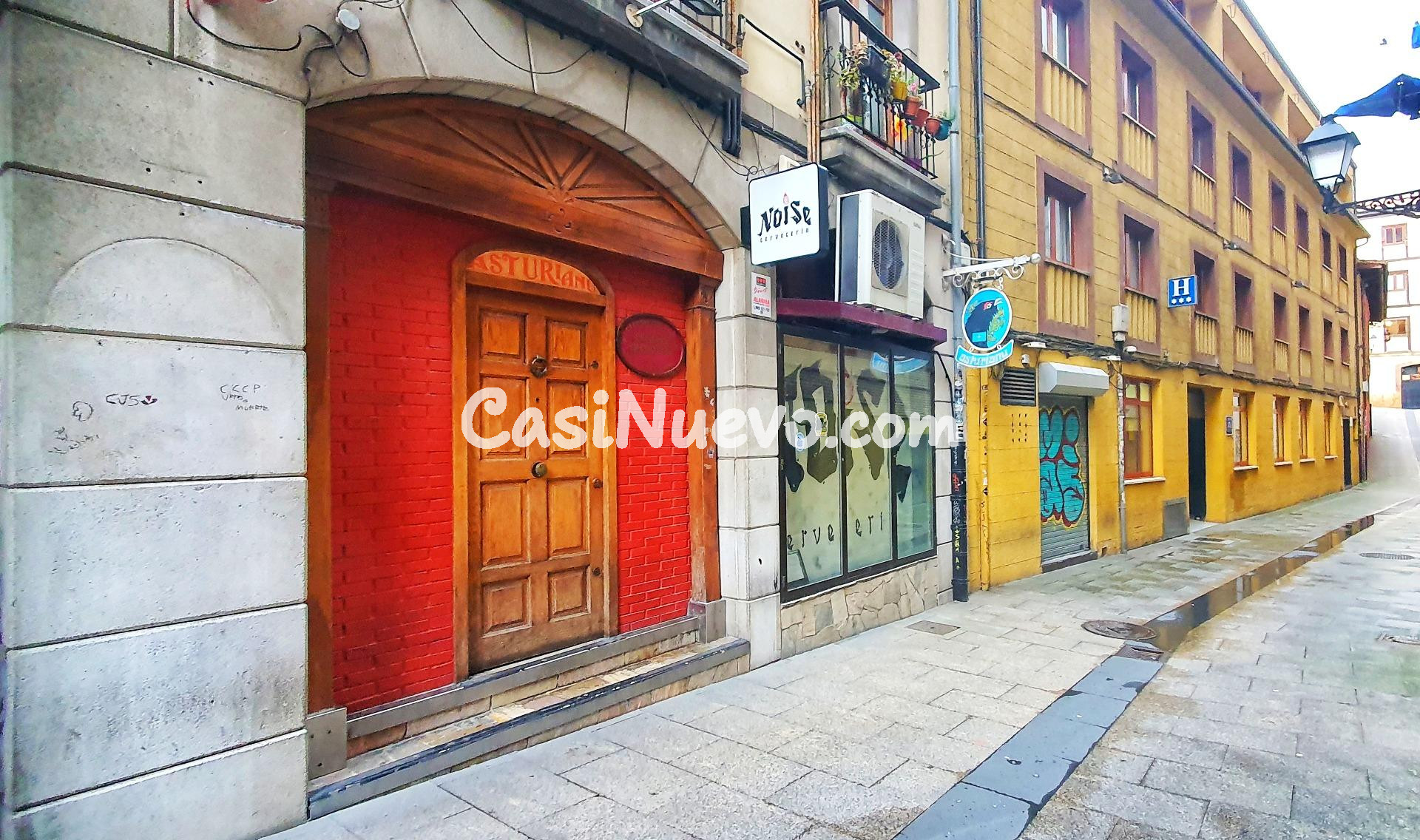 Local en venta a un paso del Ayuntamiento y de la Catedral - foto 2