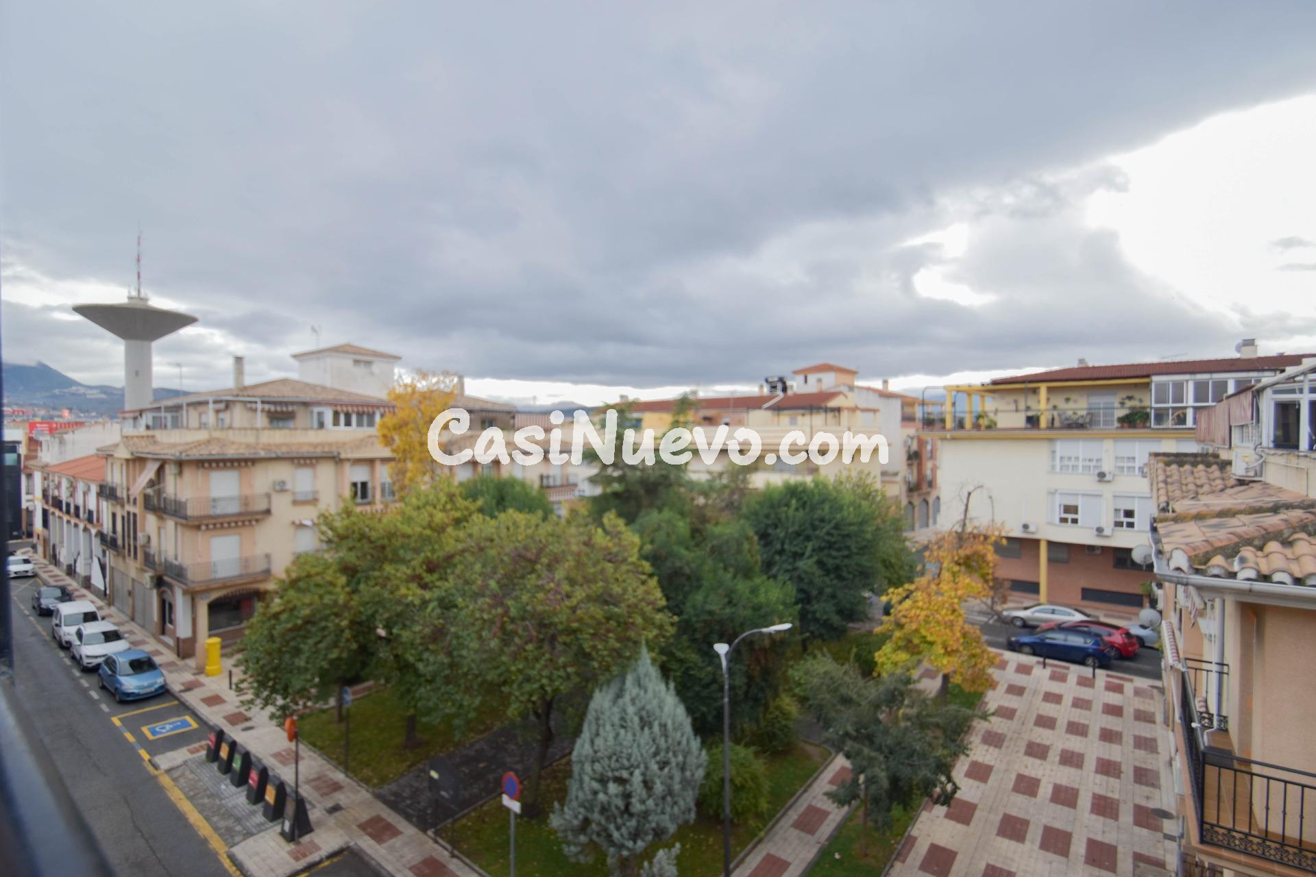 Tu Nuevo Hogar en Maracena: Espacio, Luz y Conexiones Perfec - foto 11