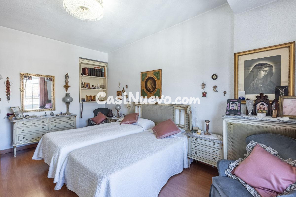 Magnífico piso en plena Calle Acera del Darro, una de las di - foto 24