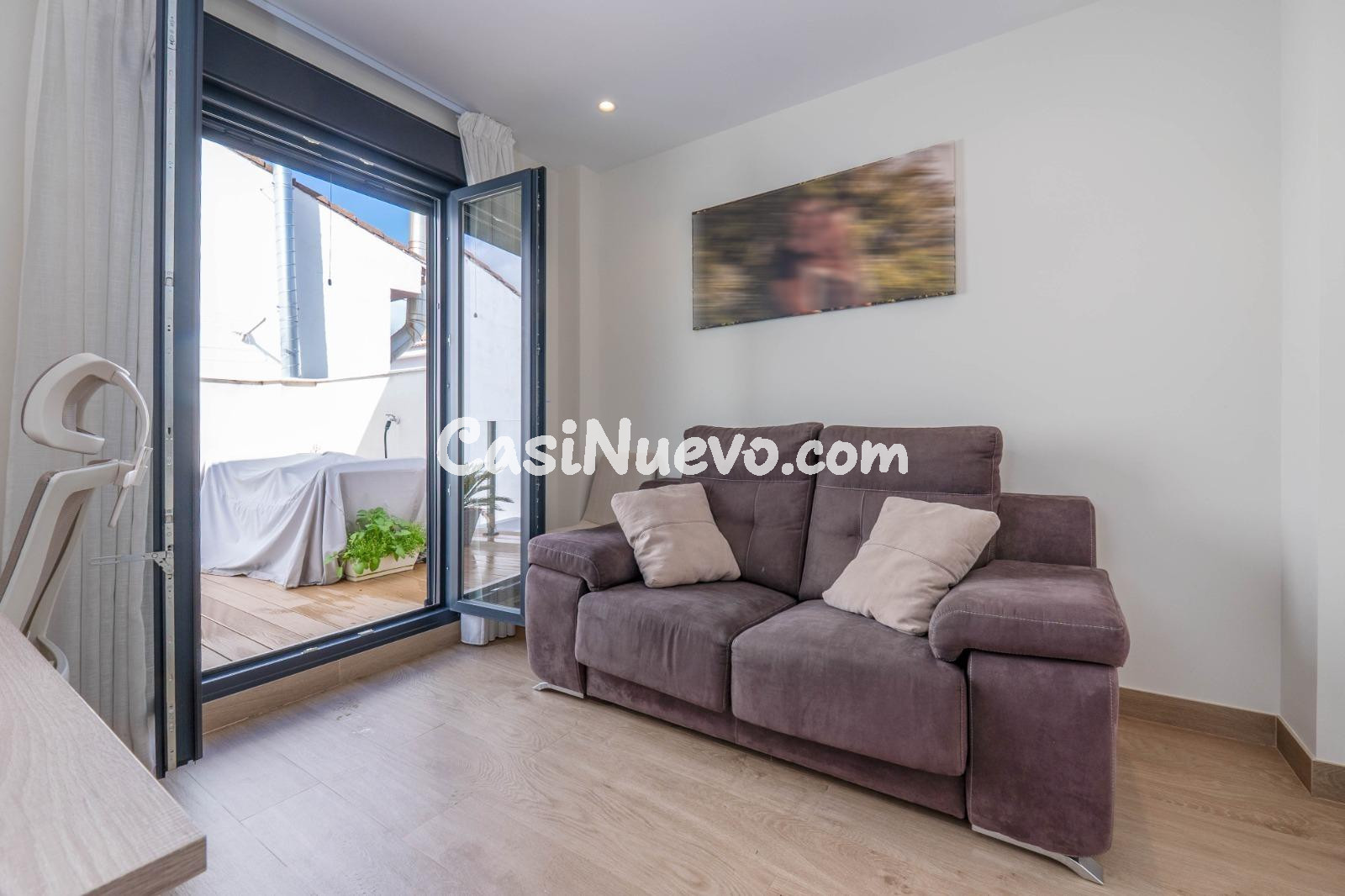 Exclusiva y moderna casa adosada de 2022 en Albolote con los - foto 38