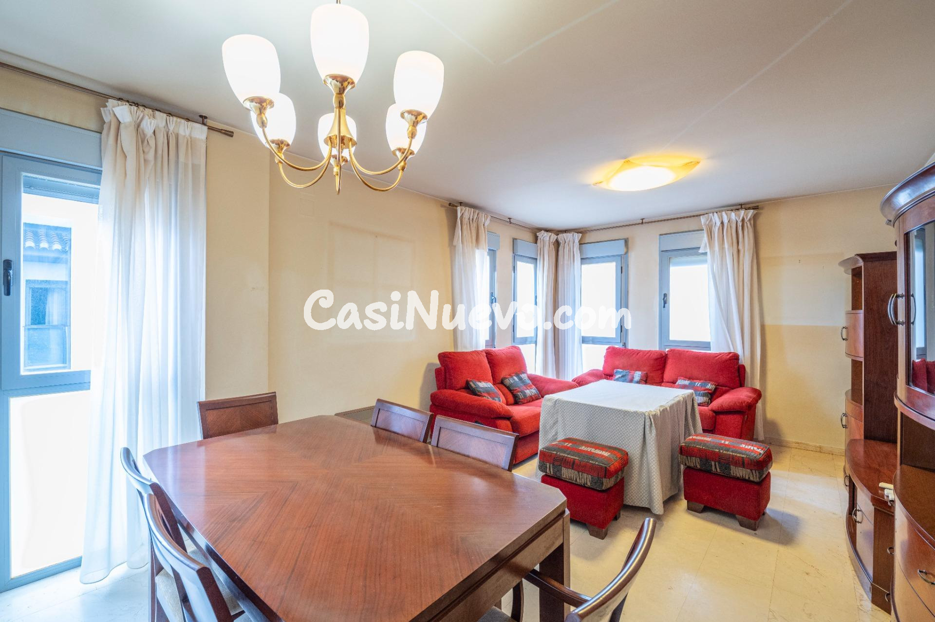 Amplio y Luminoso Piso en el Corazón de Granada - foto 14