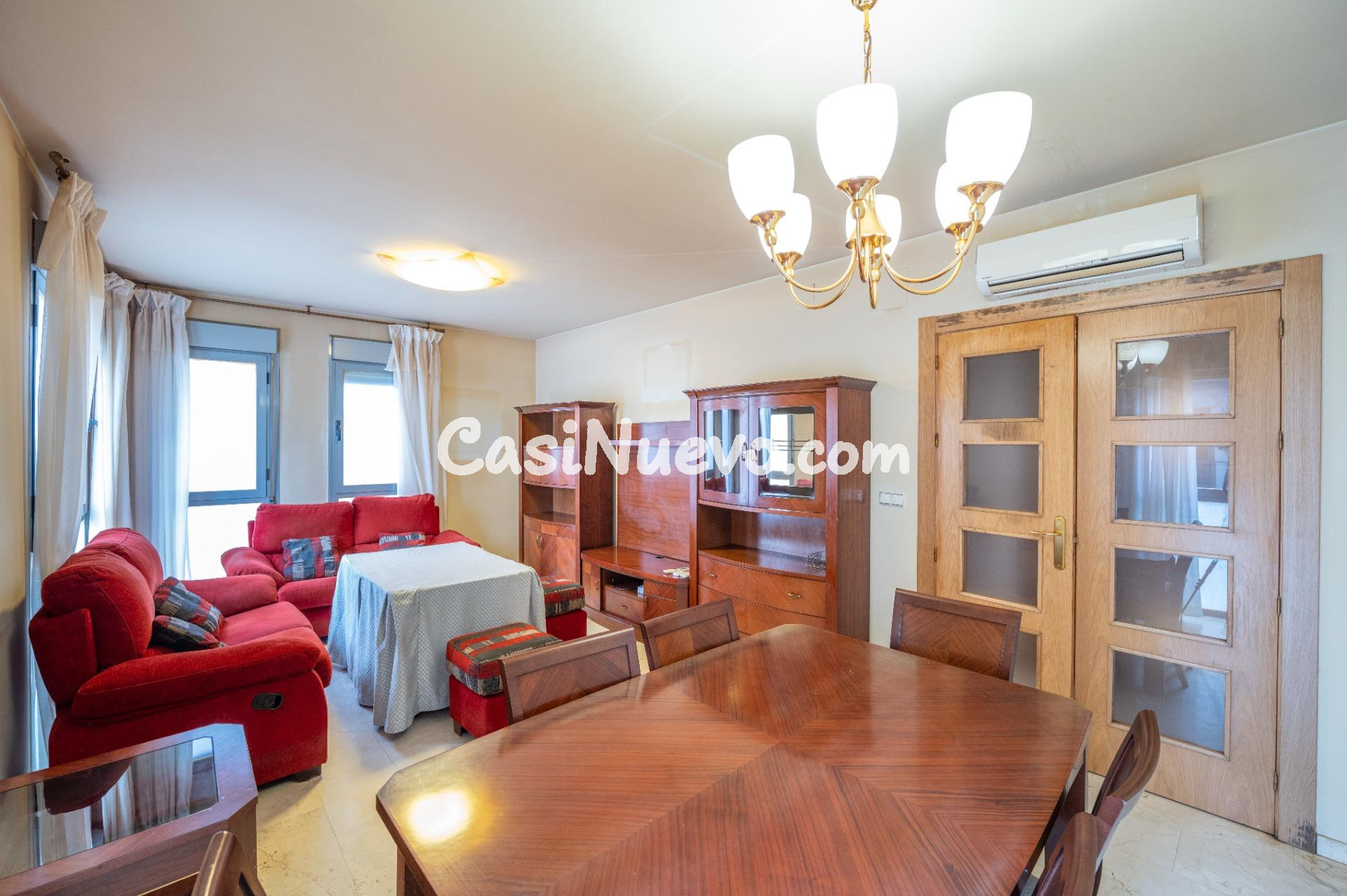 Amplio y Luminoso Piso en el Corazón de Granada - foto 16