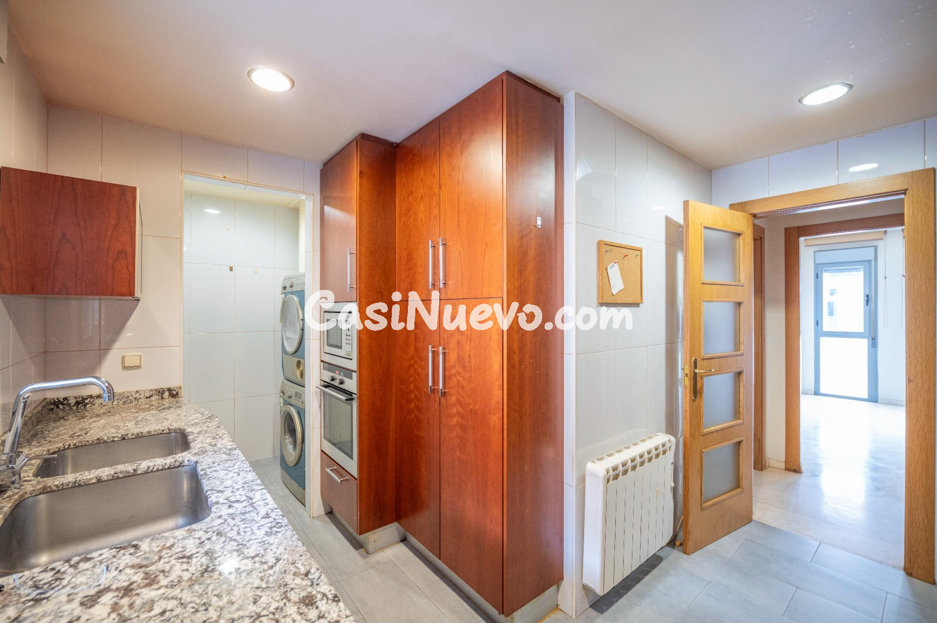 Amplio y Luminoso Piso en el Corazón de Granada - foto 28