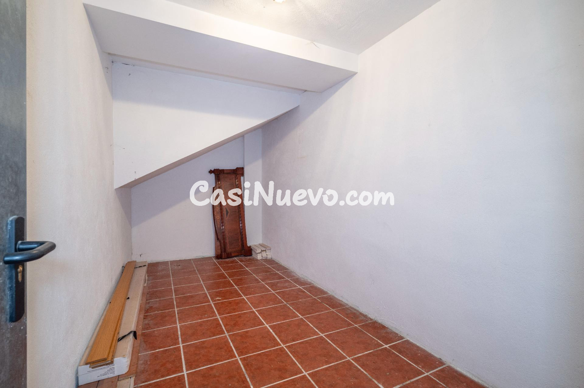 Amplio y Luminoso Piso en el Corazón de Granada - foto 45