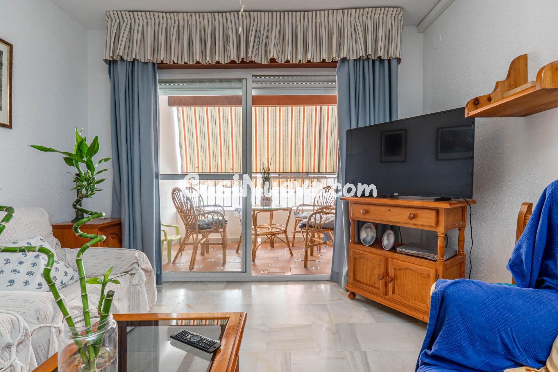 Magnífico apartamento de 2 habitaciones, terraza y garaje en - foto 12