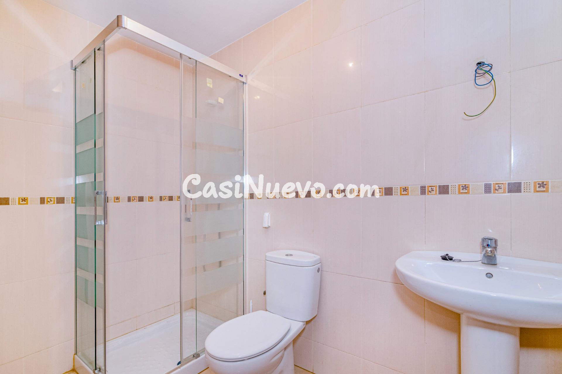 Oportunidad, estupendo piso amueblado y listo para entrar a  - foto 10