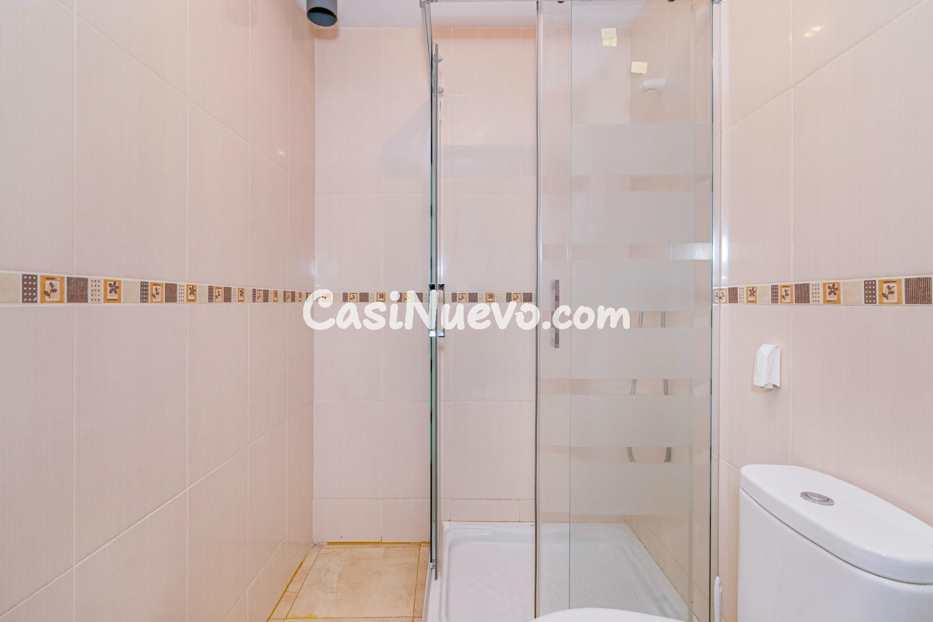 Oportunidad, estupendo piso amueblado y listo para entrar a  - foto 11