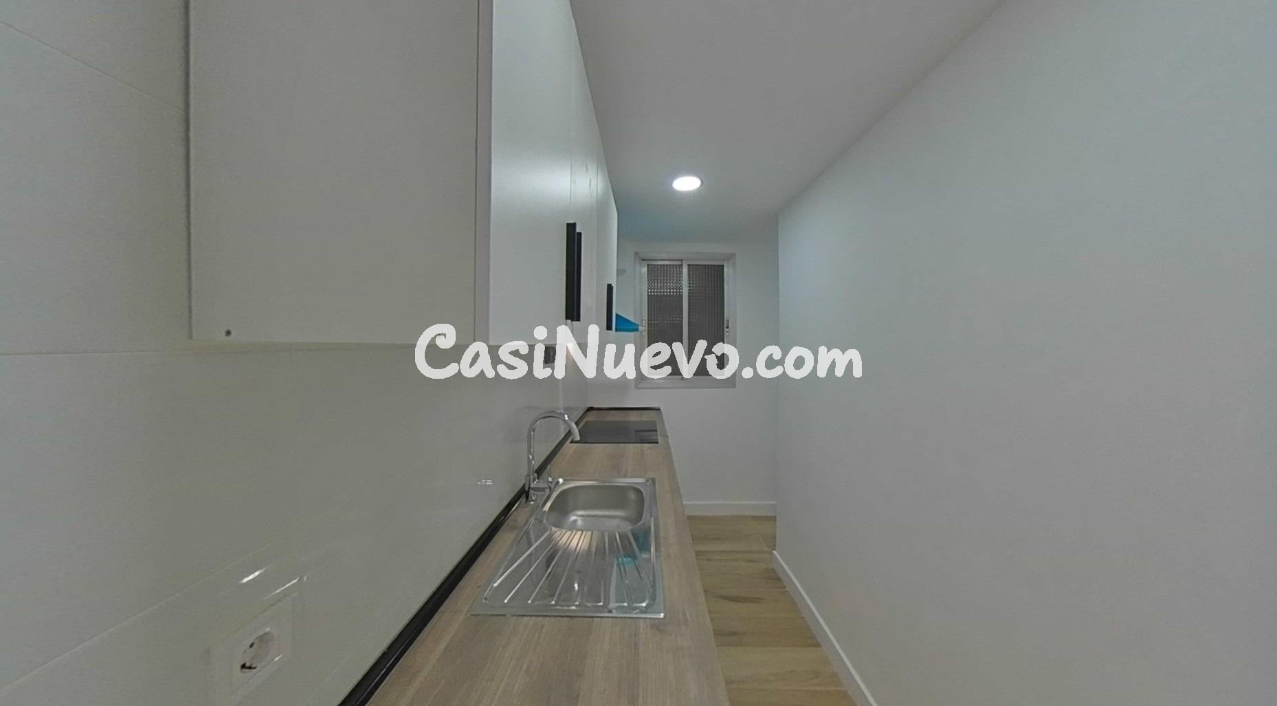 PISO EN EL EIXAMPLE ESQUERRA EN VENTA - foto 4