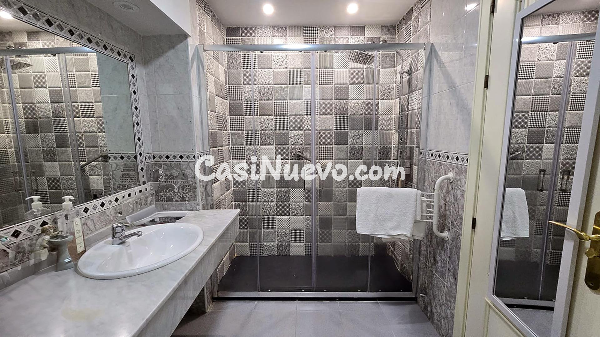 EN ALQUILER habitaciones PARA ESTUDIANTES CON PISCINA, LIMPI - foto 22