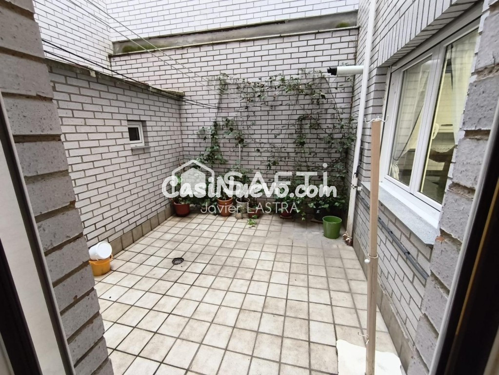 Piso en perfecto estado con cochera en la granja - foto 12