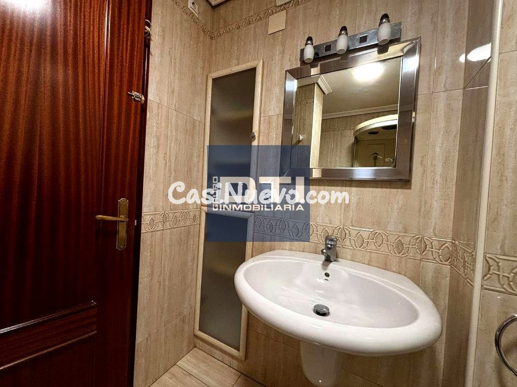 Piso en venta en c. virgen de la encarnación, 5-7, Sevilla. - foto 3
