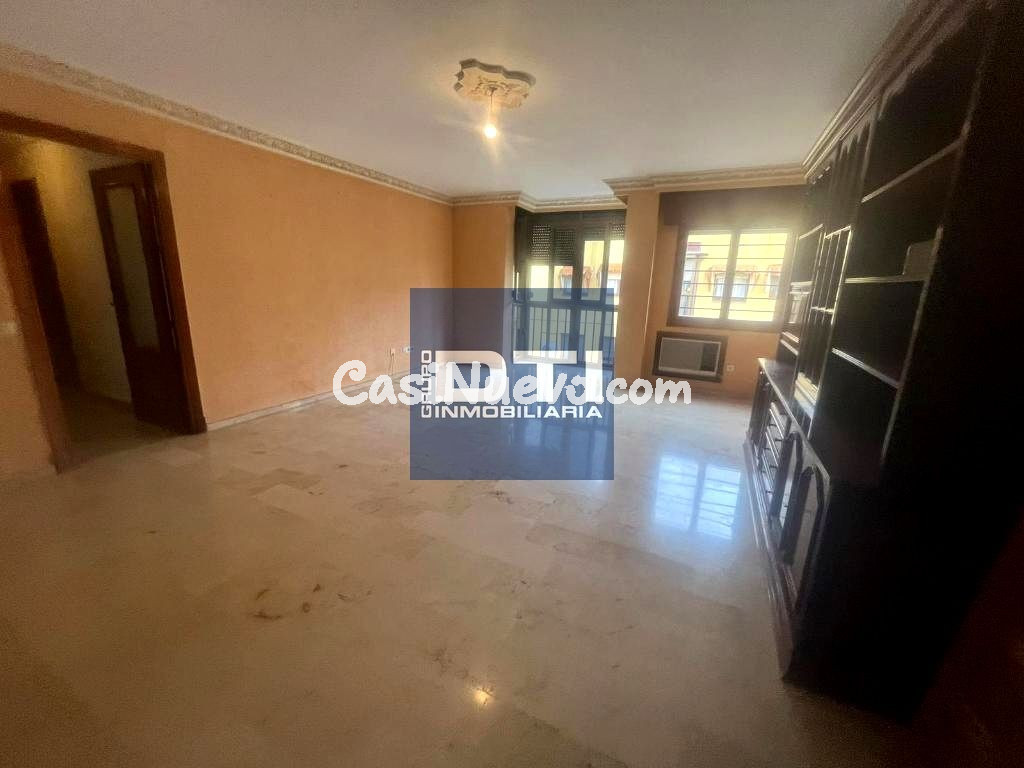 Piso en venta en c. virgen de la encarnación, 5-7, Sevilla. - foto 5