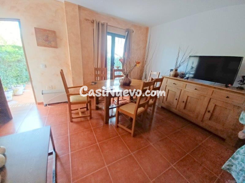 ESPECTACULAR ADOSADO EN ALQUILEREN CASARES COSTA - foto 4