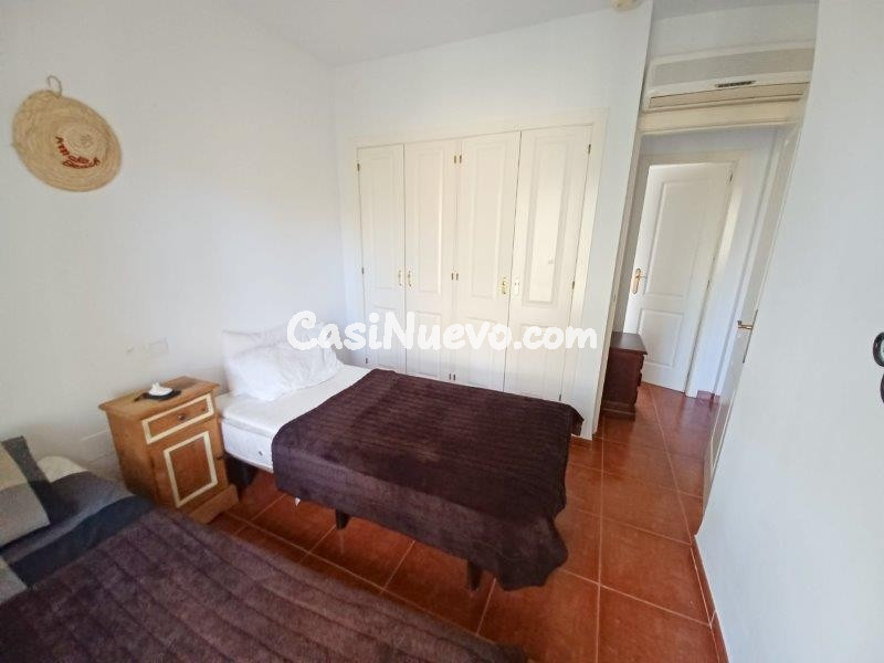 ESPECTACULAR ADOSADO EN ALQUILEREN CASARES COSTA - foto 6