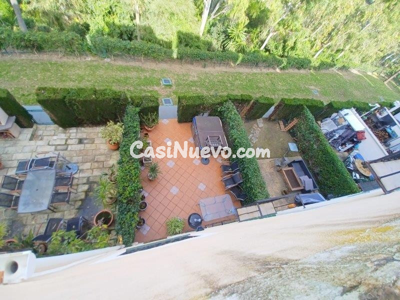 ESPECTACULAR ADOSADO EN ALQUILEREN CASARES COSTA - foto 15