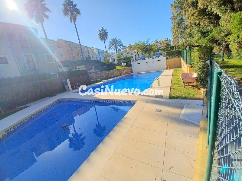 ESPECTACULAR ADOSADO EN ALQUILEREN CASARES COSTA - foto 17