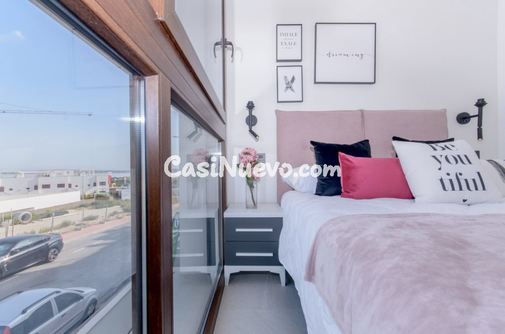 Nuevo residencial de bungalows  en Los Balcones con vistas a - foto 19