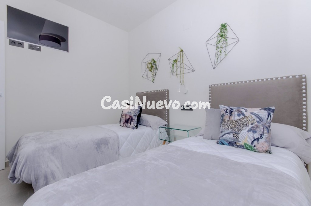 Nuevo residencial de bungalows  en Los Balcones con vistas a - foto 21