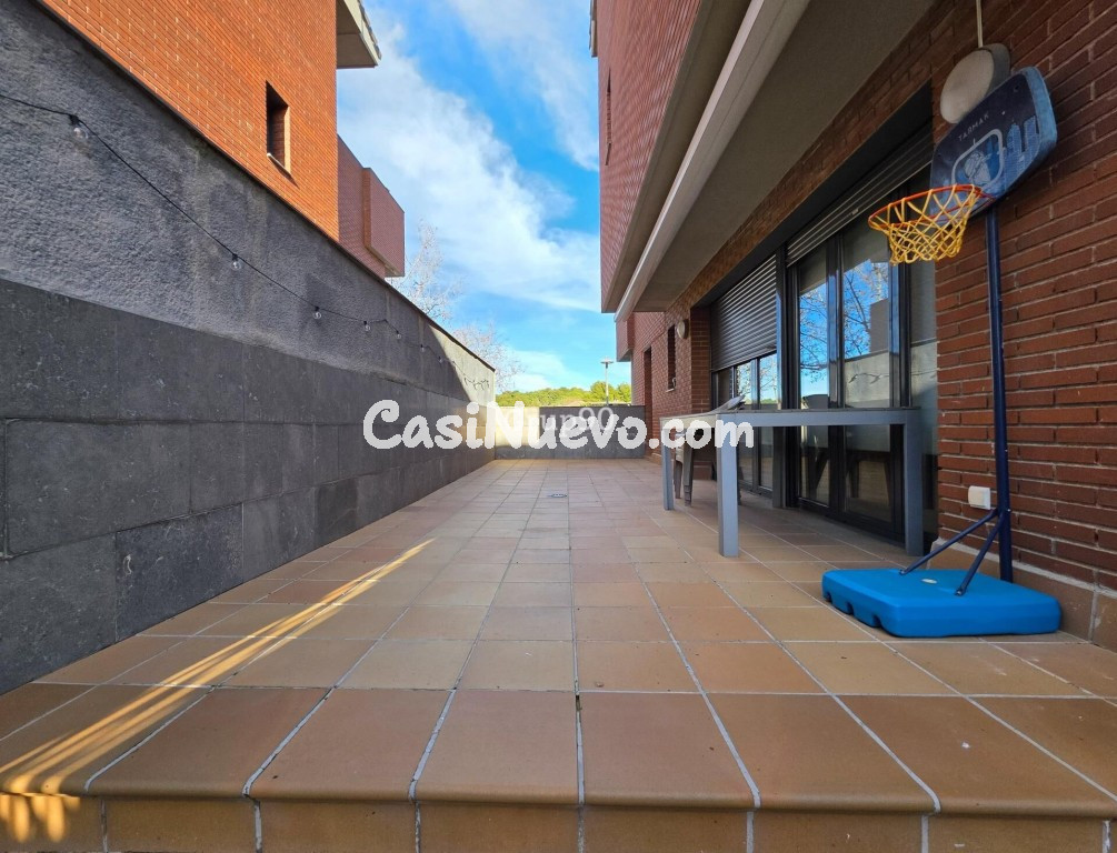 Espectacular Casa Pareada de 280 m2: Espacio, Diseño y Efici - foto 15