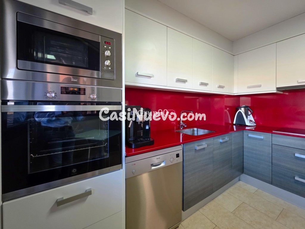 Espectacular Casa Pareada de 280 m2: Espacio, Diseño y Efici - foto 24