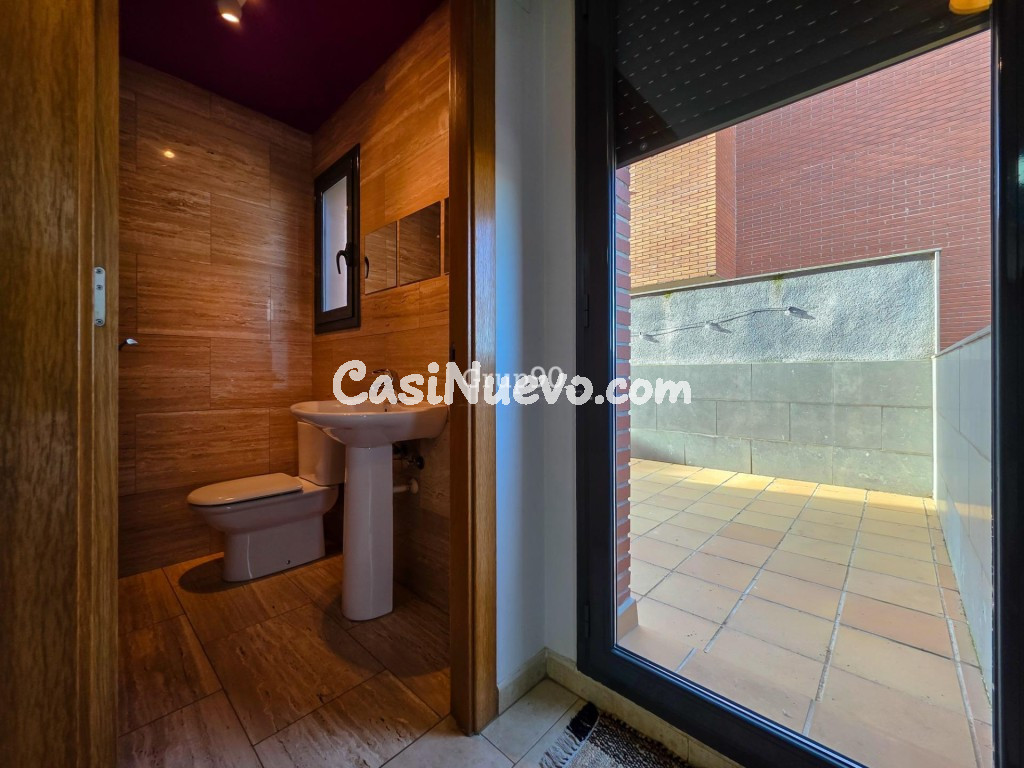 Espectacular Casa Pareada de 280 m2: Espacio, Diseño y Efici - foto 26
