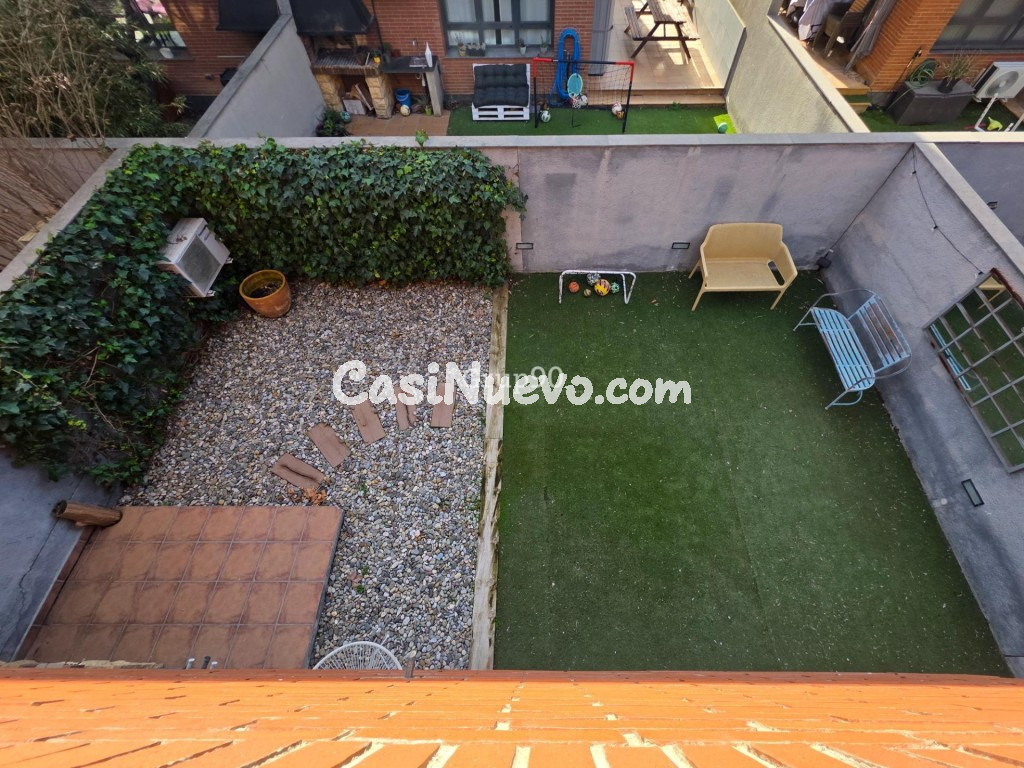 Espectacular Casa Pareada de 280 m2: Espacio, Diseño y Efici - foto 40