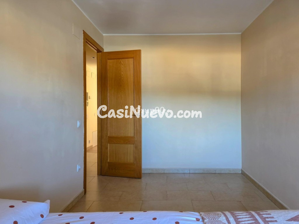 Espectacular Casa Pareada de 280 m2: Espacio, Diseño y Efici - foto 42