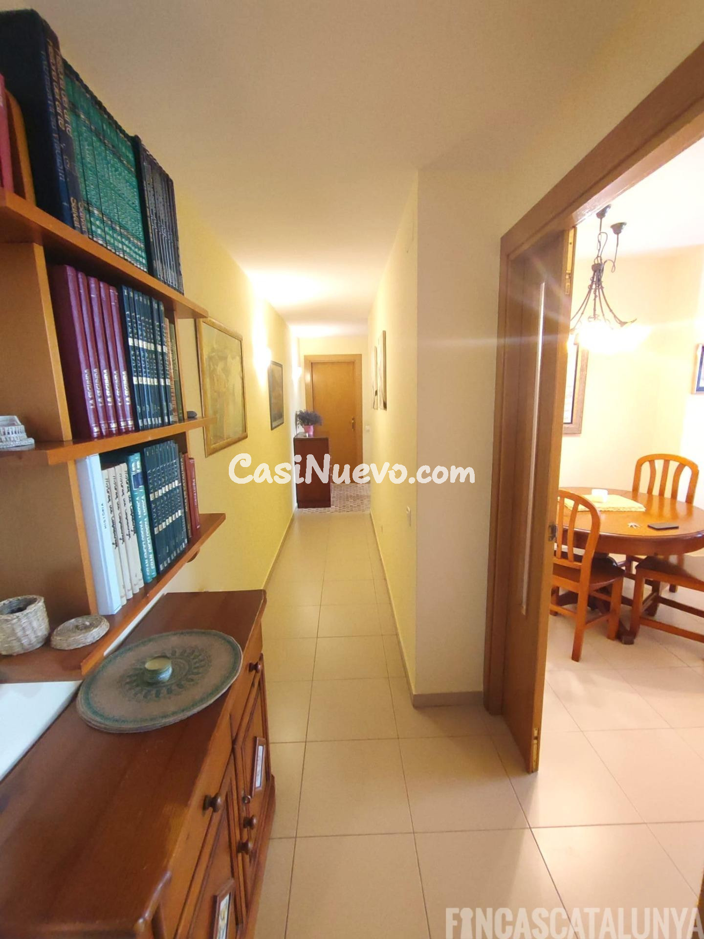 Luminoso piso con terraza y parking en Els Molins – Observat - foto 5