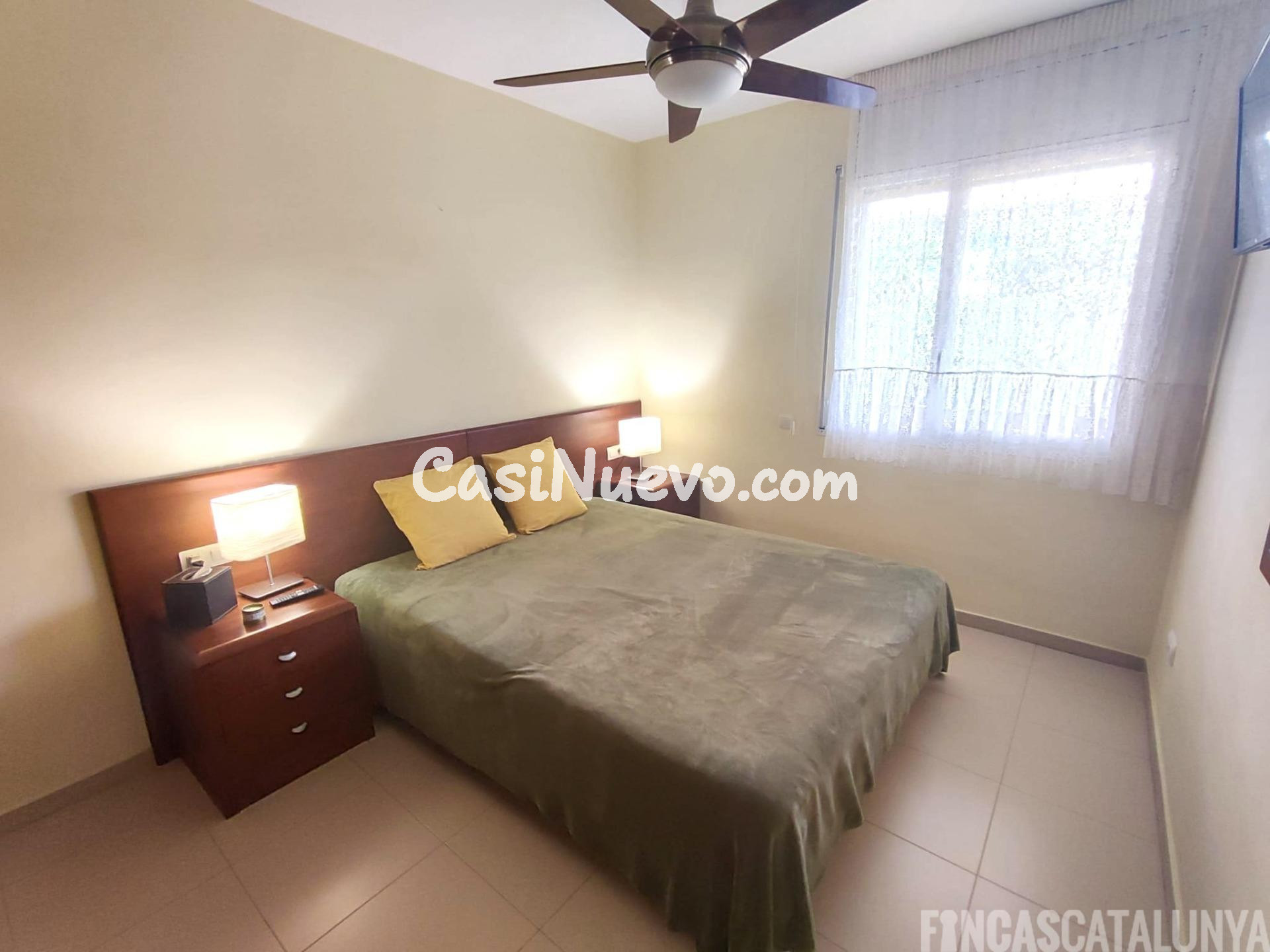 Luminoso piso con terraza y parking en Els Molins – Observat - foto 16