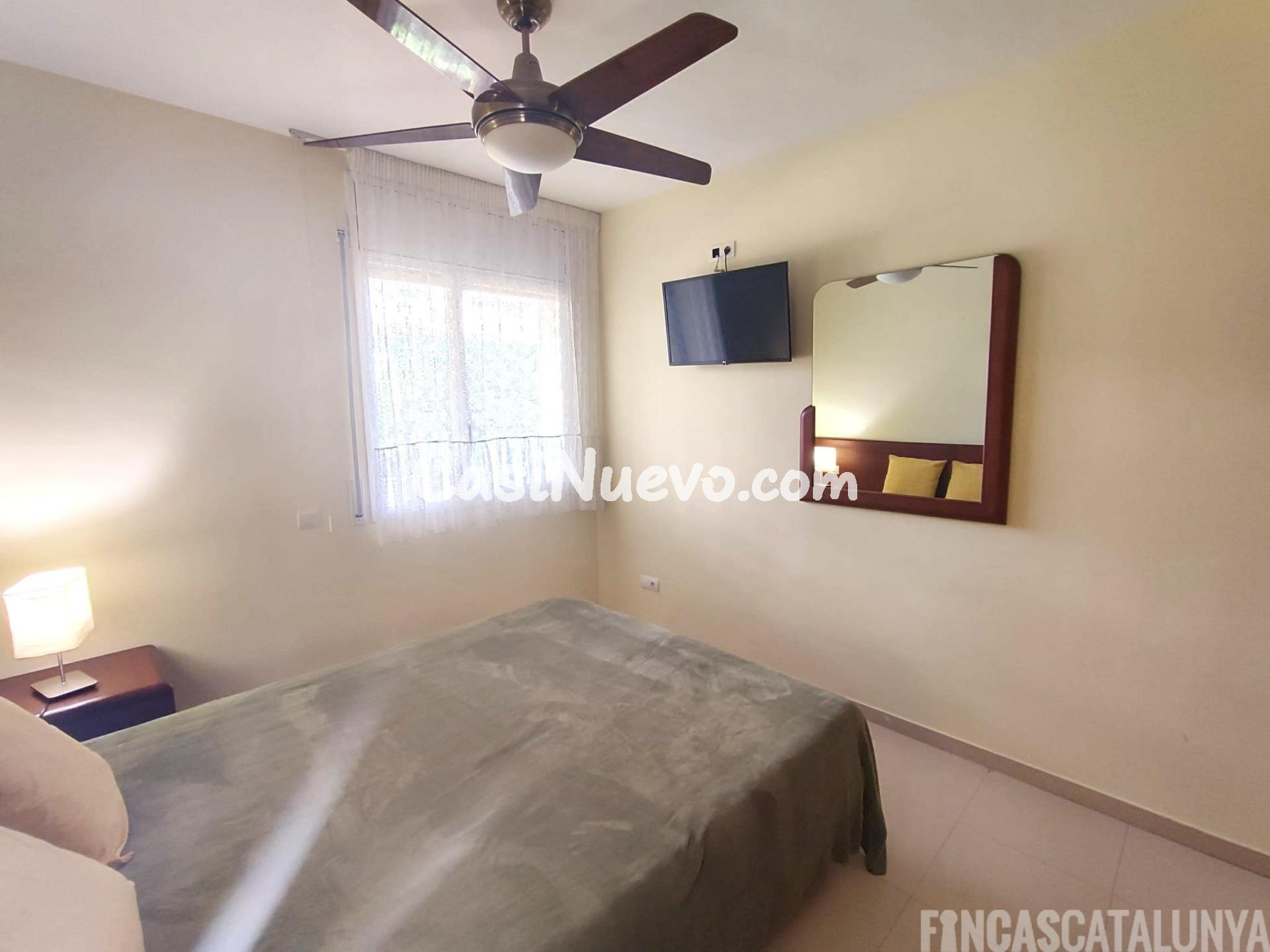 Luminoso piso con terraza y parking en Els Molins – Observat - foto 21