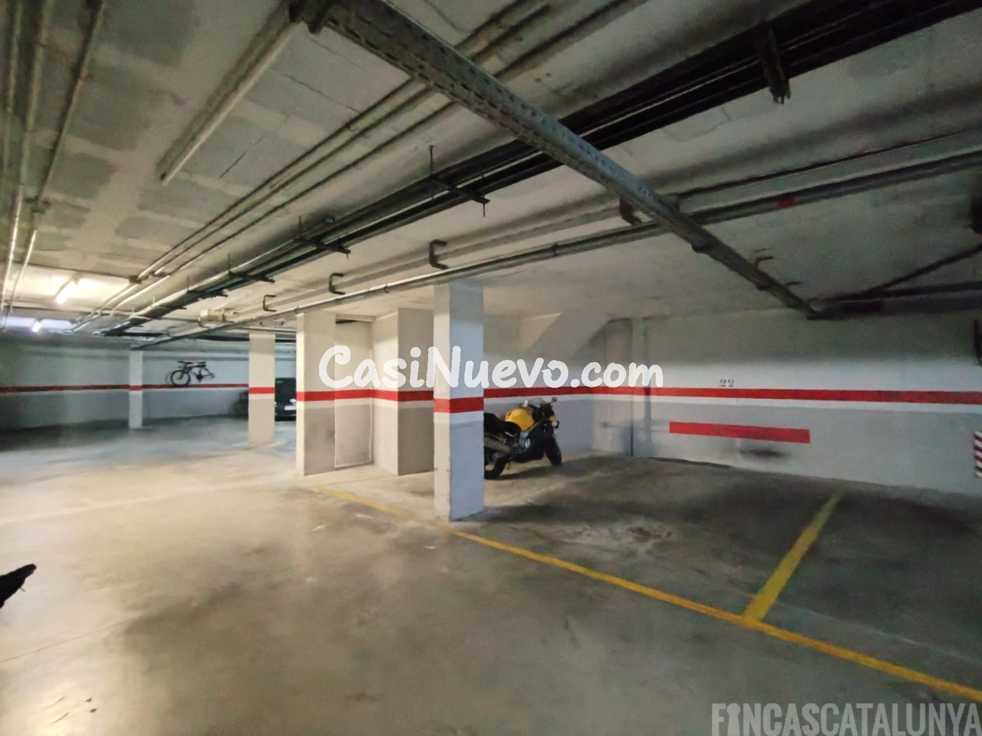 Luminoso piso con terraza y parking en Els Molins – Observat - foto 27