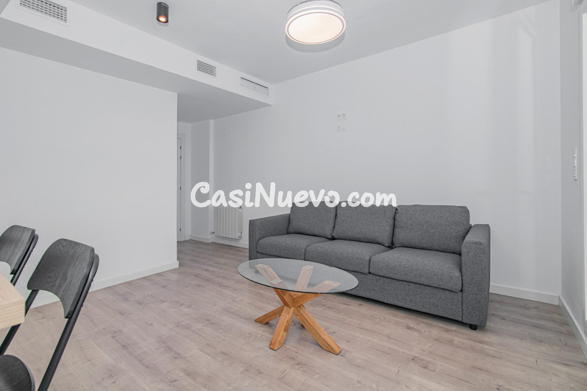 ALQUILER DE ESTE ESPECTACULAR ATICO EN BARRIO ALBAYDA!! - foto 4