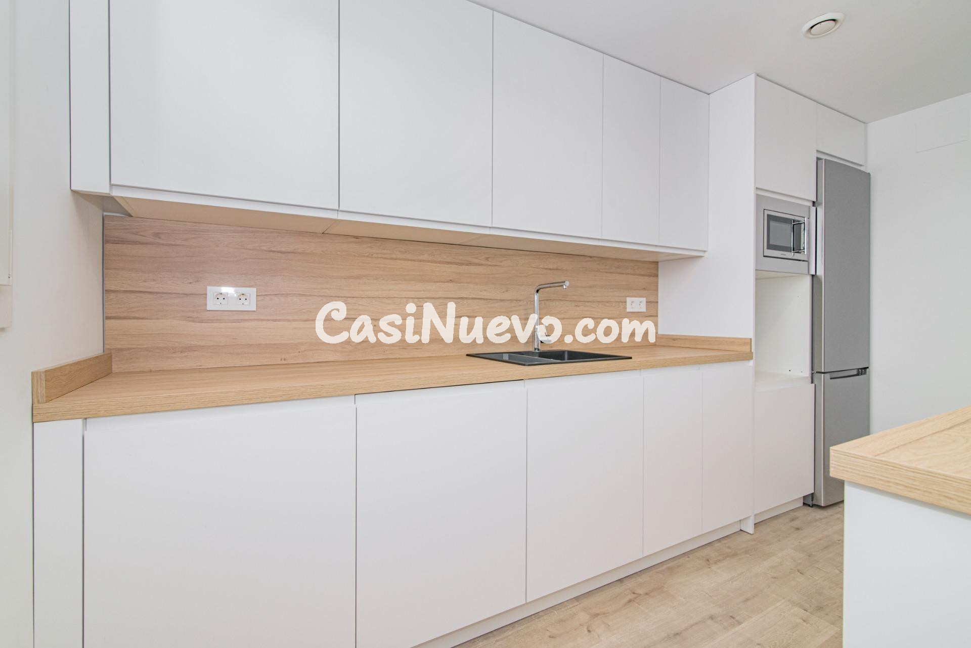 ALQUILER DE ESTE ESPECTACULAR ATICO EN BARRIO ALBAYDA!! - foto 9