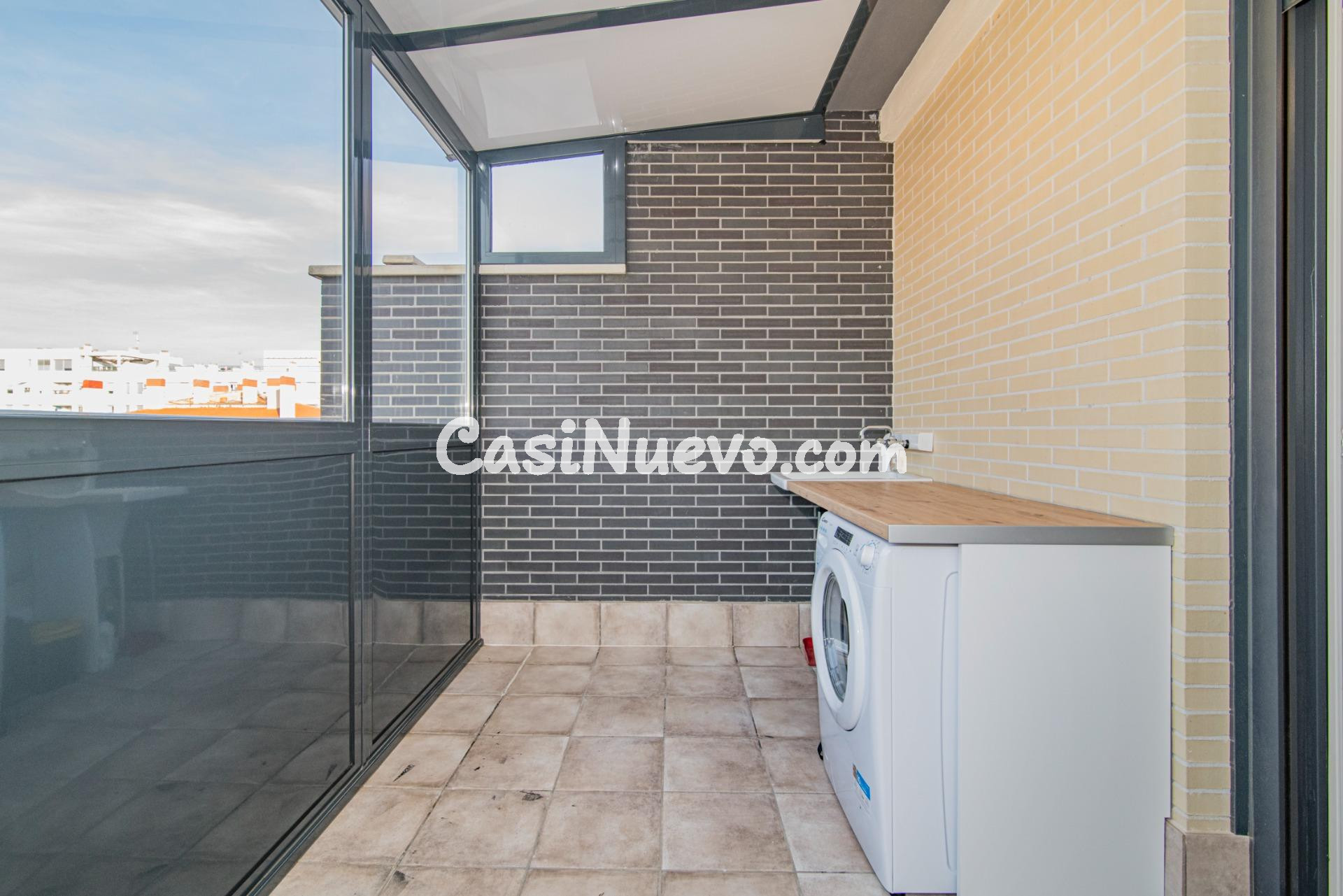 ALQUILER DE ESTE ESPECTACULAR ATICO EN BARRIO ALBAYDA!! - foto 28