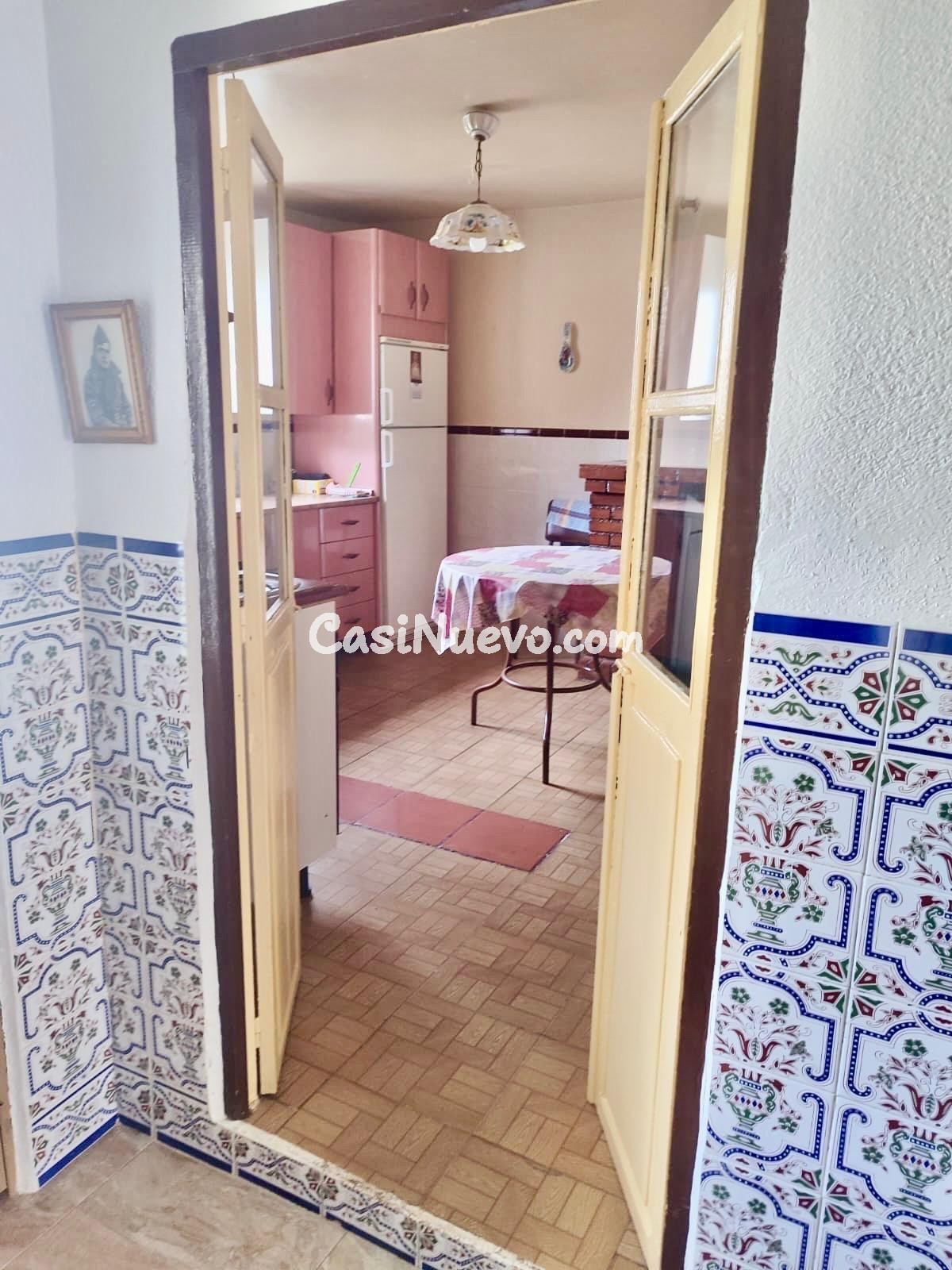 A. Casa muy bien conservada en la bonita aldea de Argallón - foto 16