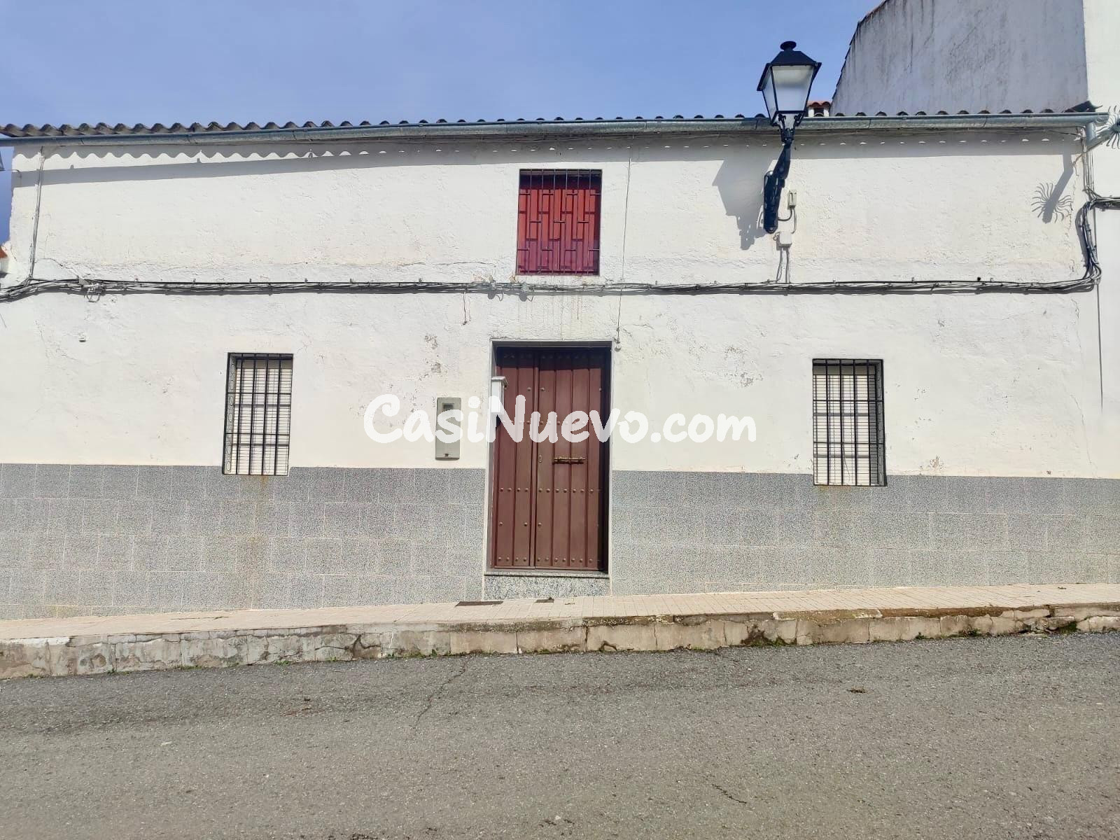 A. Casa muy bien conservada en la bonita aldea de Argallón - foto 38