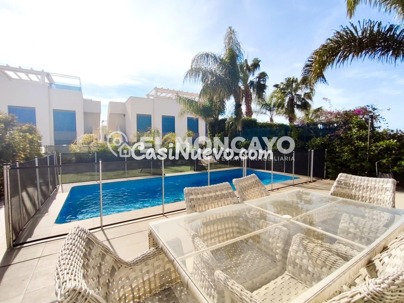 Fantástico chalet independiente con piscina y jardín en Ciud - foto 8