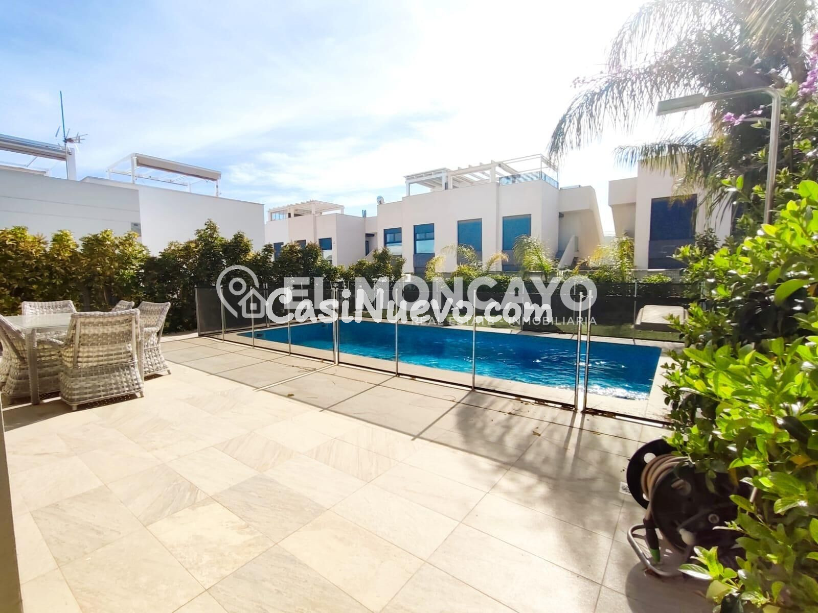 Fantástico chalet independiente con piscina y jardín en Ciud - foto 9