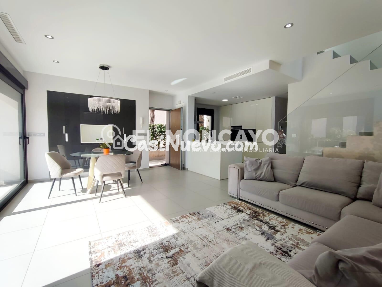 Fantástico chalet independiente con piscina y jardín en Ciud - foto 11