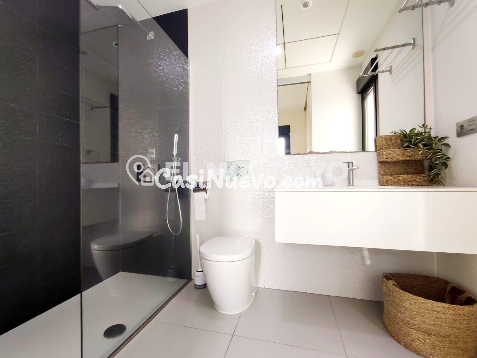 Fantástico chalet independiente con piscina y jardín en Ciud - foto 19