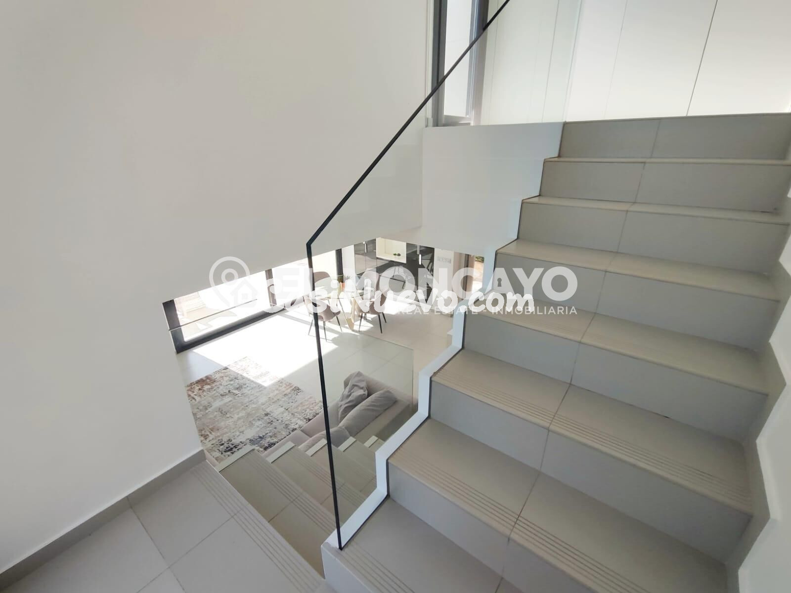 Fantástico chalet independiente con piscina y jardín en Ciud - foto 22